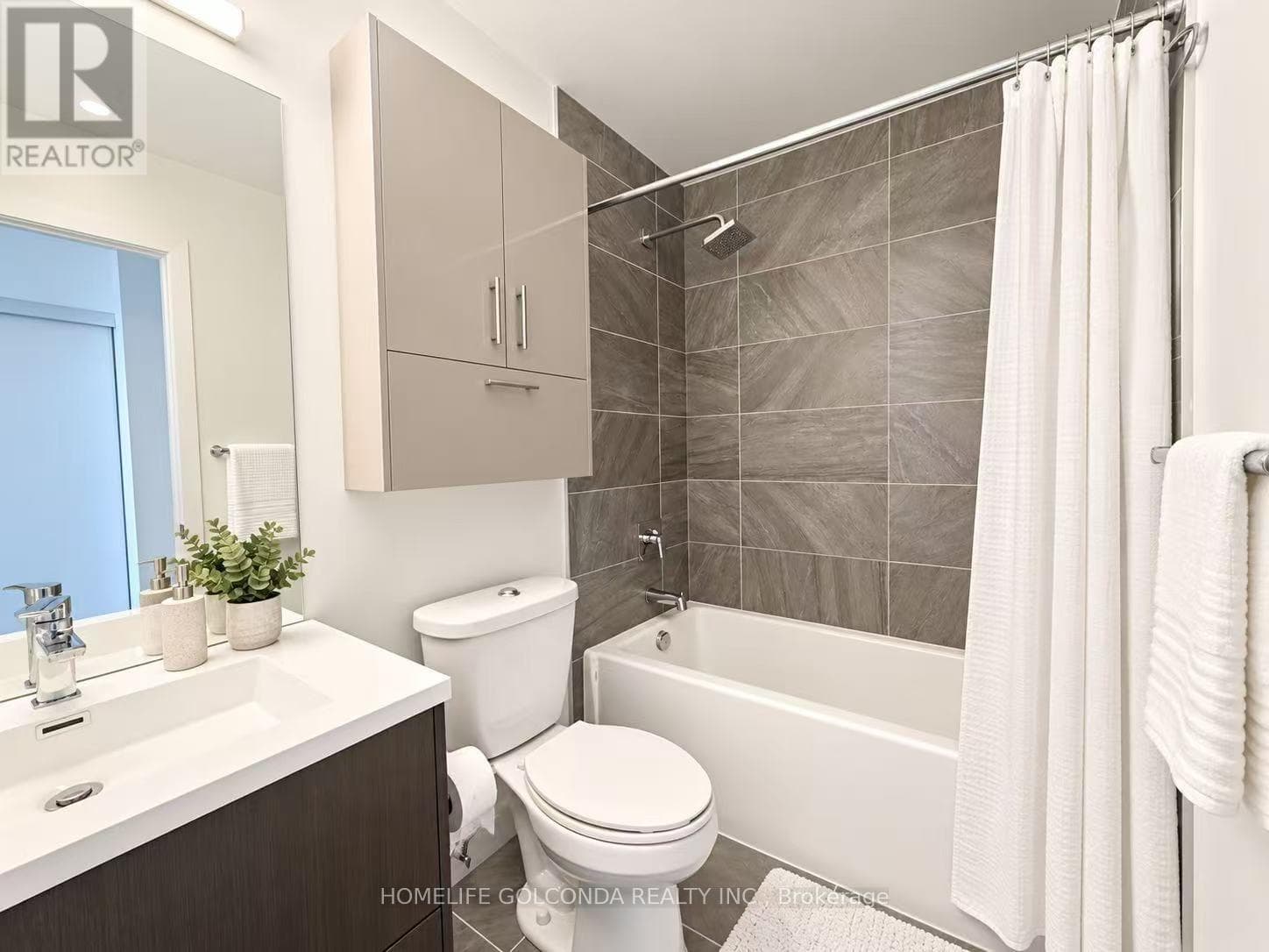 Single Family at 1809- 180 Fairview Mall Drive, Toronto (Don Valley Village), Ontario - Photo 8 - RE/MAX Garden City Realty