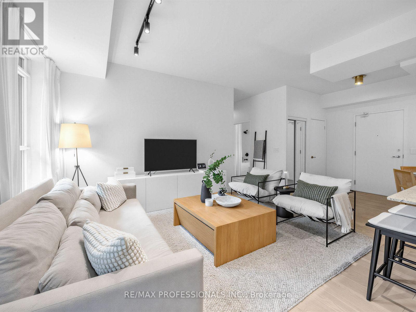 402- 155 Legion Road