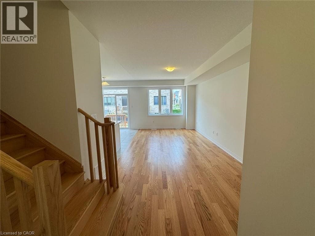 Single Family at 19 LEMON Avenue, Niagara Falls, Ontario - Photo 2 - RE/MAX Garden City Realty