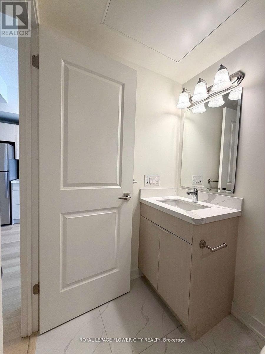 Single Family at 1006- 2825 Jane Street, Toronto (Glenfield-Jane Heights), Ontario - Photo 10 - RE/MAX Garden City Realty
