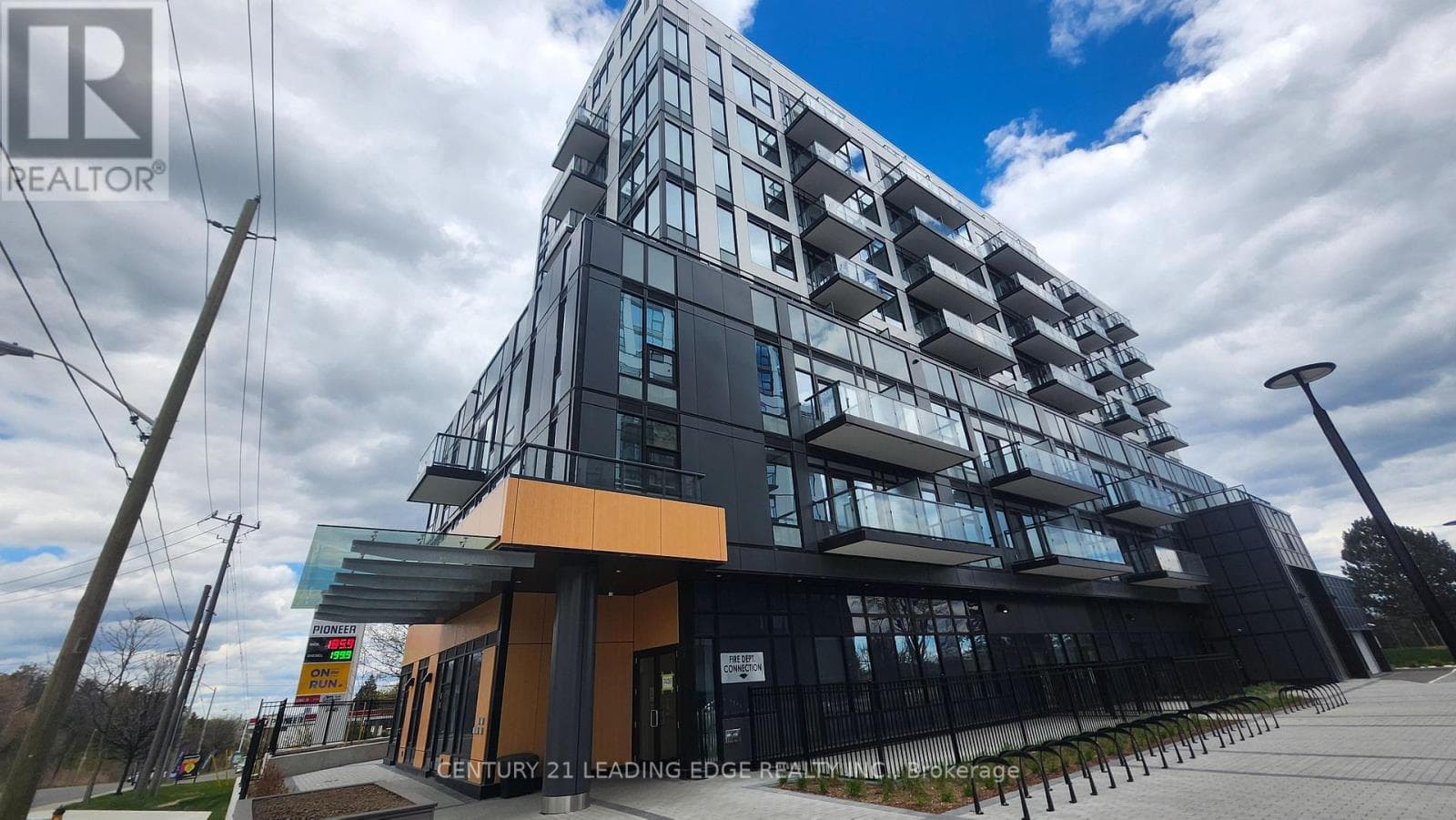 710- 7439 Kingston Road