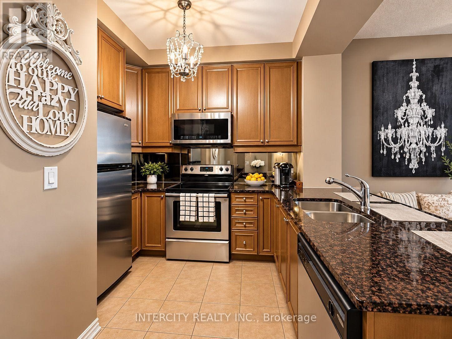 Single Family at 1204- 9235 Jane Street, Vaughan (Maple), Ontario - Photo 2 - RE/MAX Garden City Realty