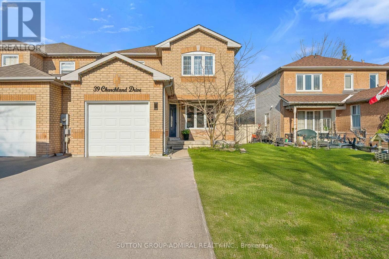 Single Family at 39 CHURCHLAND Drive, Barrie (Holly), Ontario - Photo 3 - RE/MAX Garden City Realty