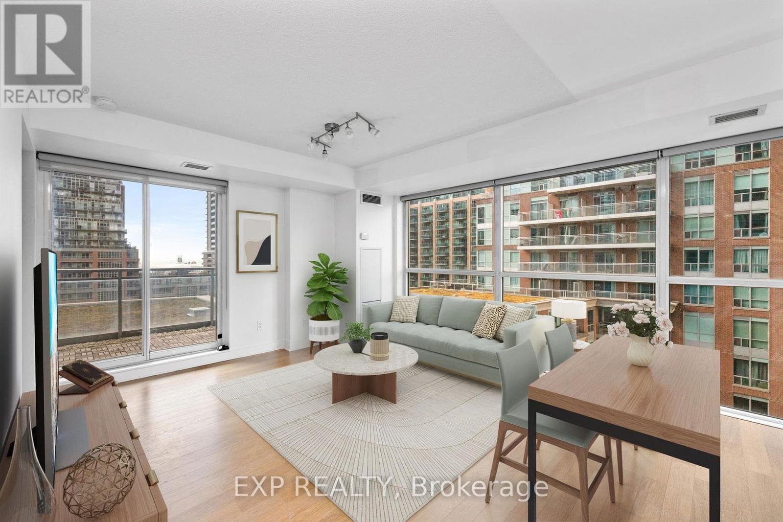 712- 80 Western Battery Road