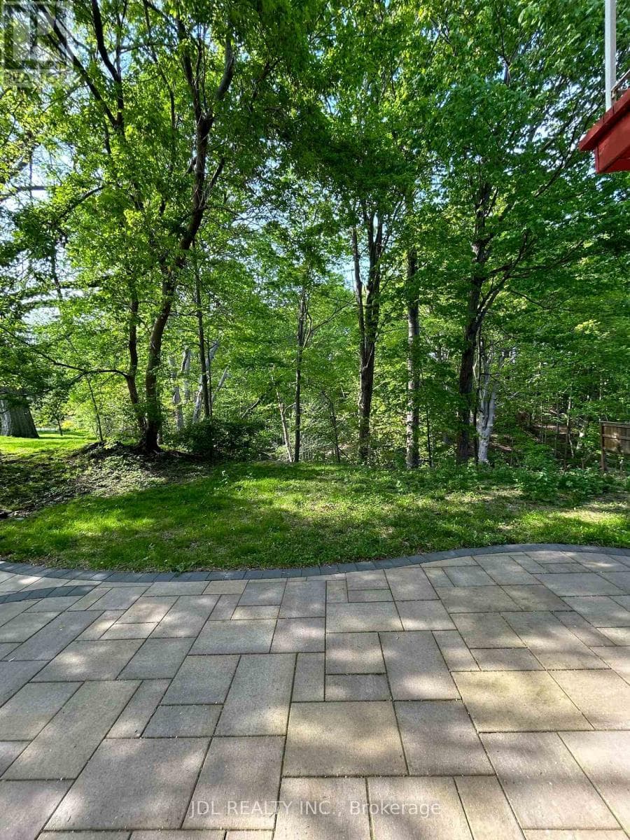 62 Banstock Dr Drive