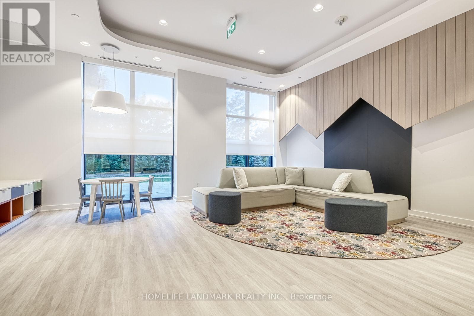 109- 188 Fairview Mall Drive