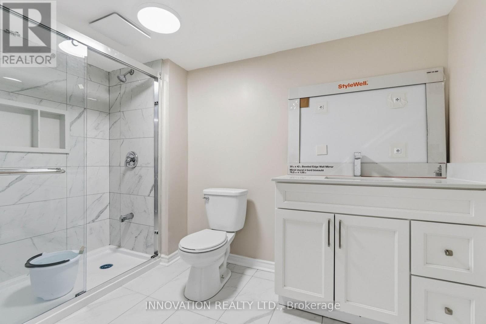 Single Family at 165 Stoneway Drive, Ottawa, Ontario - Photo 10 - RE/MAX Garden City Realty
