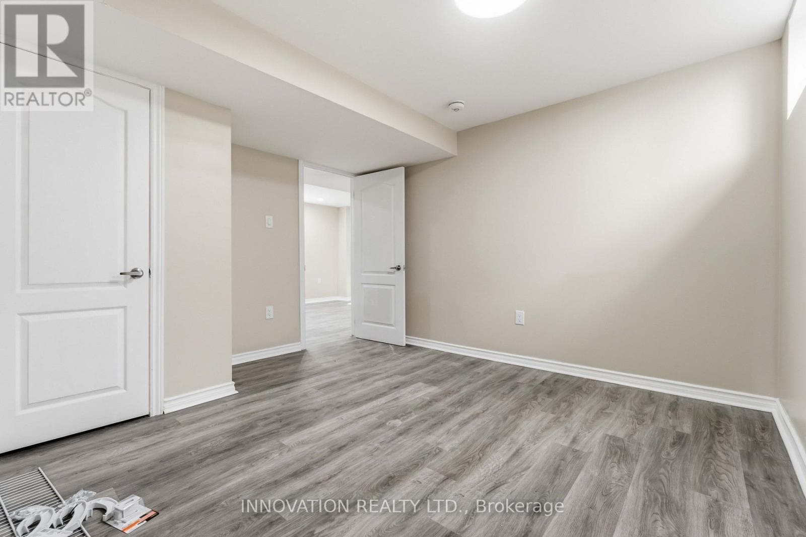 Single Family at 165 Stoneway Drive, Ottawa, Ontario - Photo 9 - RE/MAX Garden City Realty