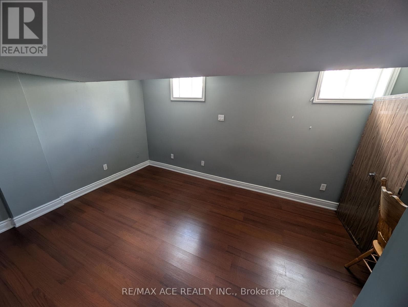 Single Family at 10 May Apple Terrace, Toronto (West Hill), Ontario - Photo 5 - RE/MAX Garden City Realty