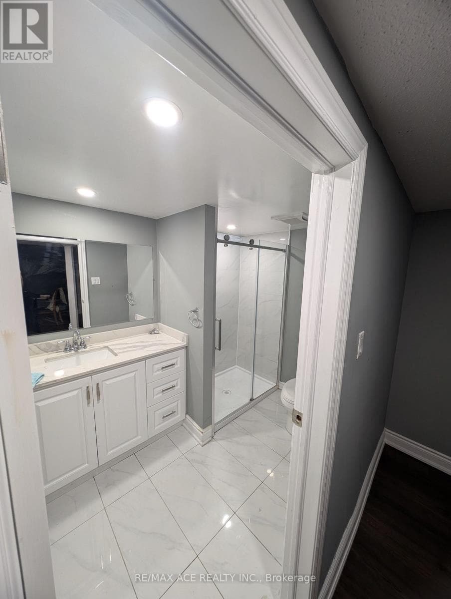 Single Family at 10 May Apple Terrace, Toronto (West Hill), Ontario - Photo 7 - RE/MAX Garden City Realty