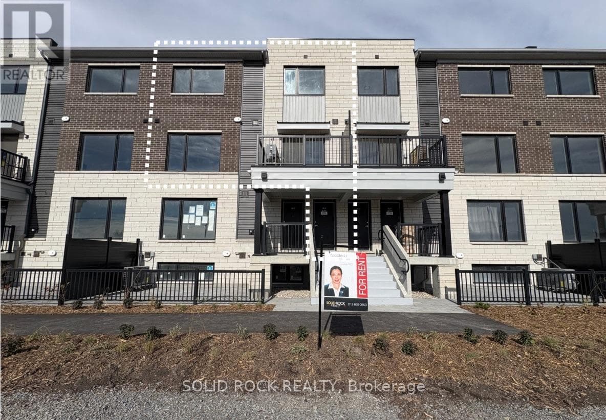 Single Family at 18- 1001 Glenroy Gilbert Drive, Ottawa, Ontario - Photo 2 - RE/MAX Garden City Realty