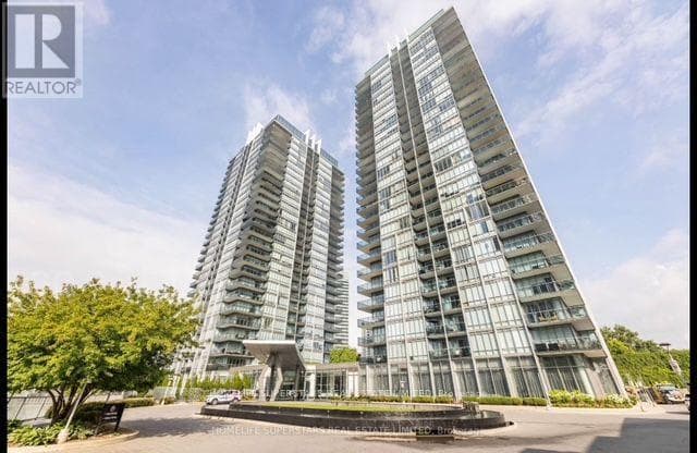 2001- 90 Park Lawn Road