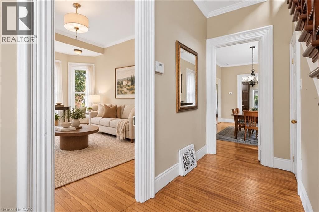 Single Family at 4245 WILLIAM Street, Beamsville, Ontario - Photo 6 - RE/MAX Garden City Realty