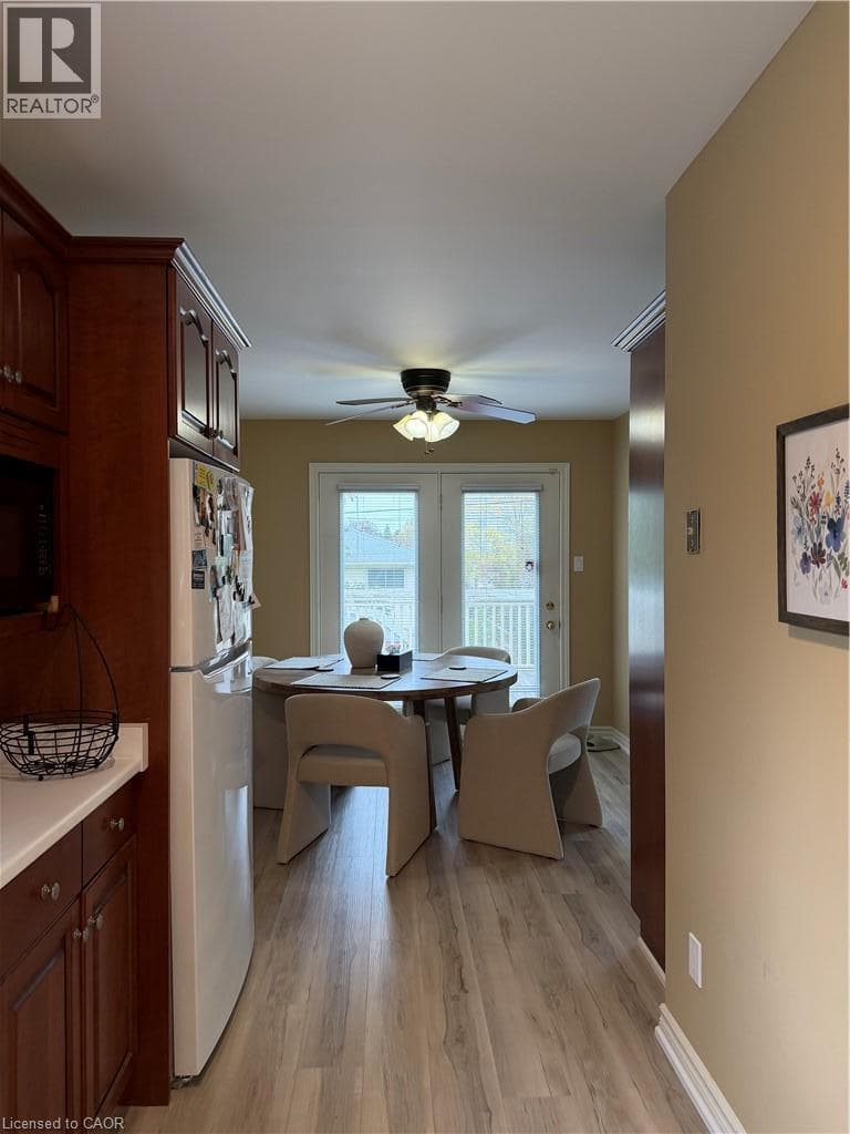 Single Family at 82 ST. DAVIDS Road, St. Catharines, Ontario - Photo 5 - RE/MAX Garden City Realty