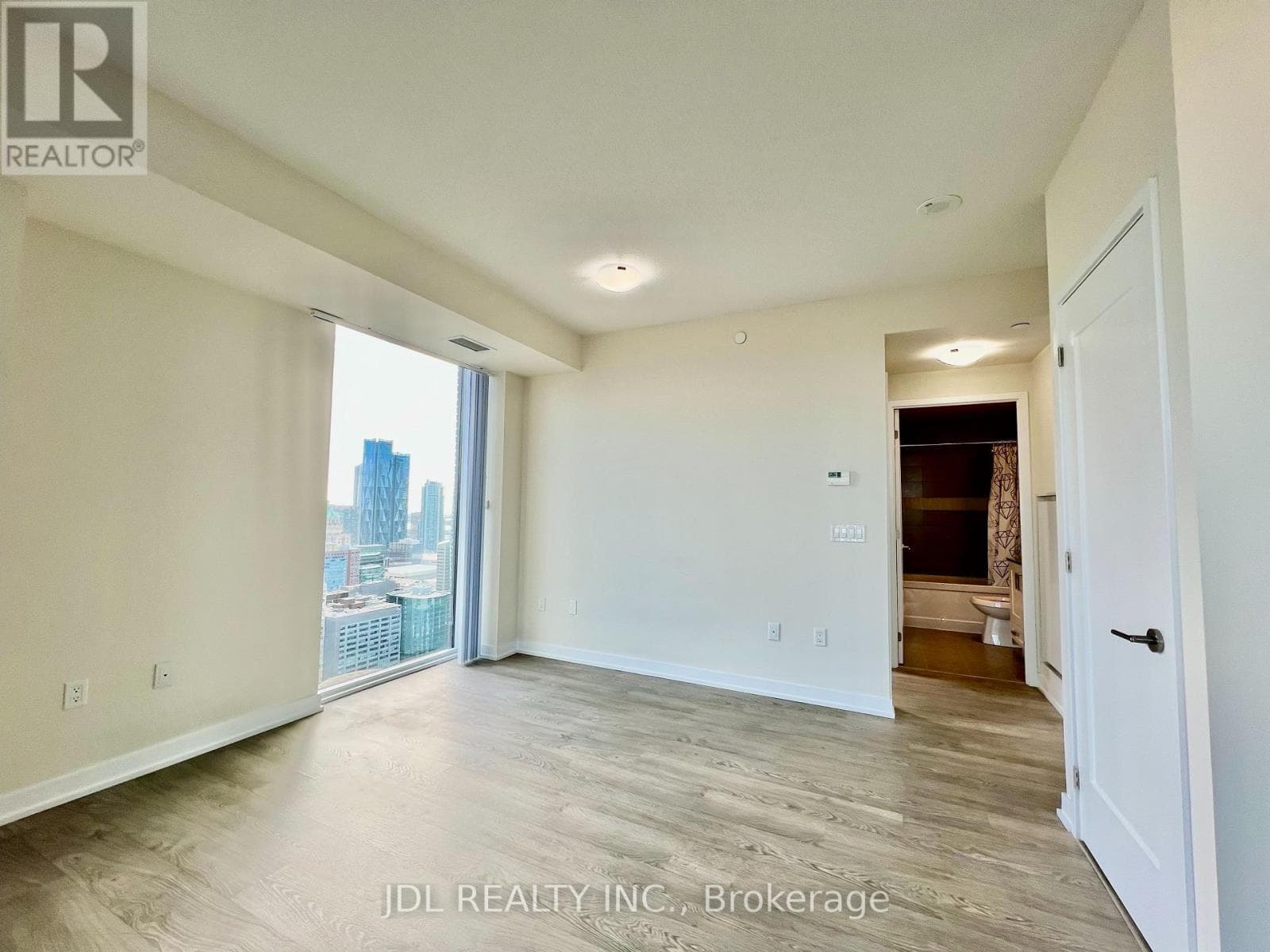 Single Family at 3709- 99 John Street, Toronto (Waterfront Communities), Ontario - Photo 8 - RE/MAX Garden City Realty