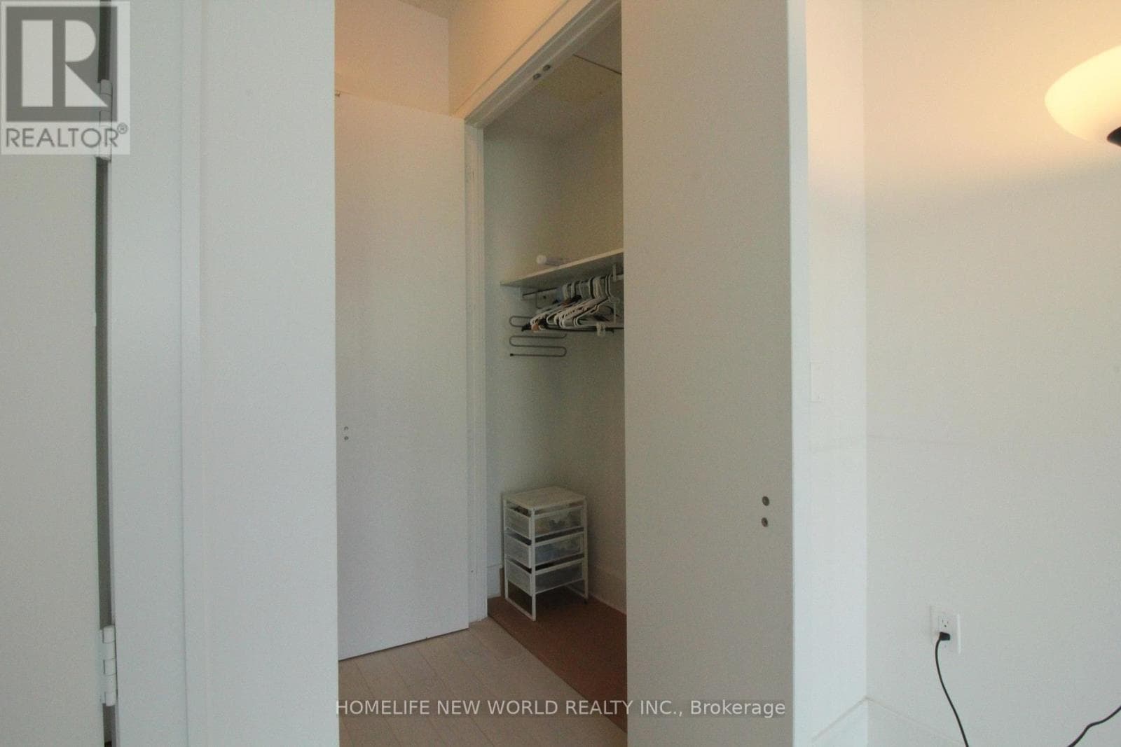 Single Family at 1123- 29 QUEENS QUAY, Toronto (Waterfront Communities), Ontario - Photo 9 - RE/MAX Garden City Realty