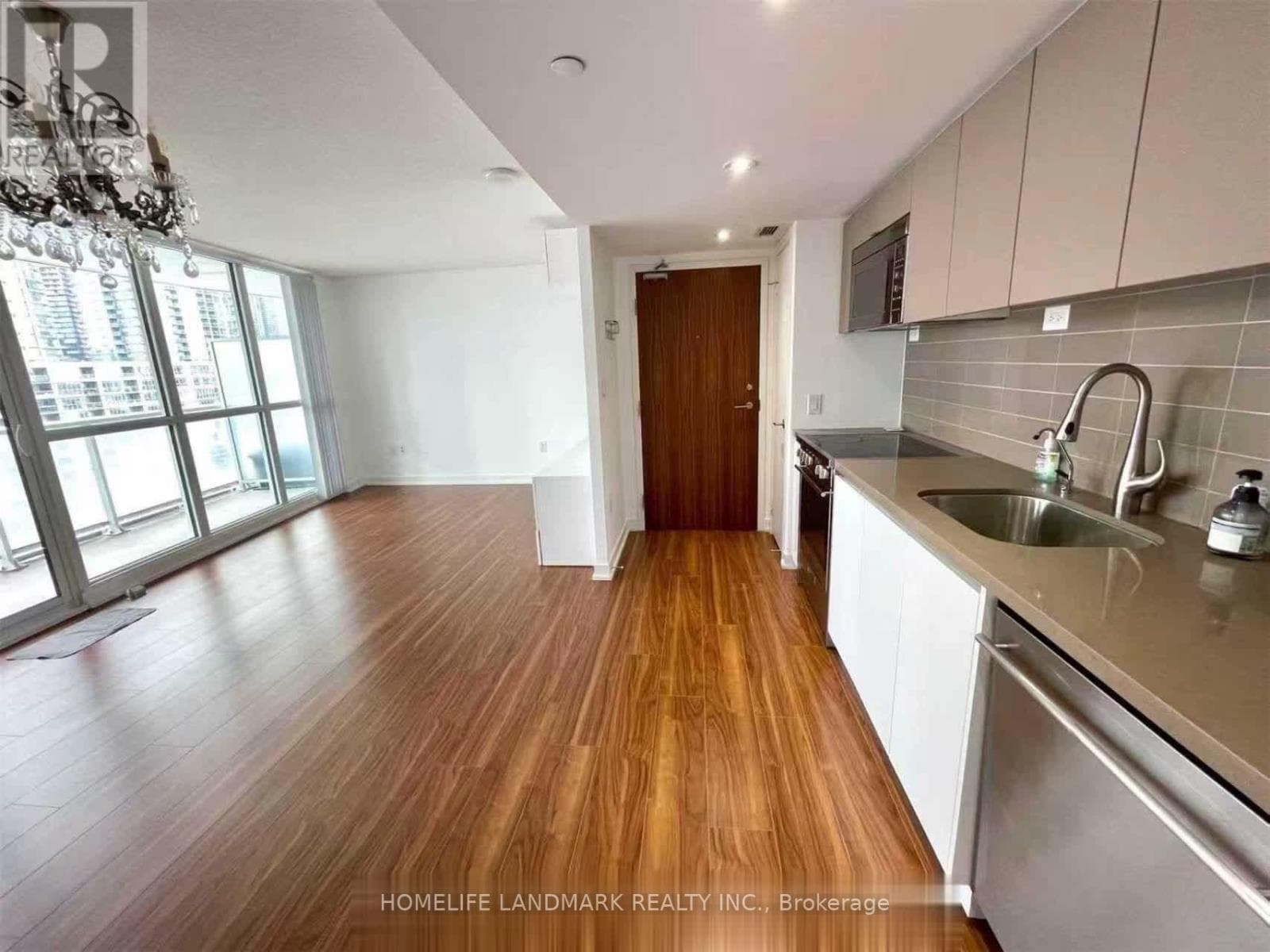Single Family at 1115- 75 Queens Wharf Road, Toronto (Waterfront Communities), Ontario - Photo 5 - RE/MAX Garden City Realty