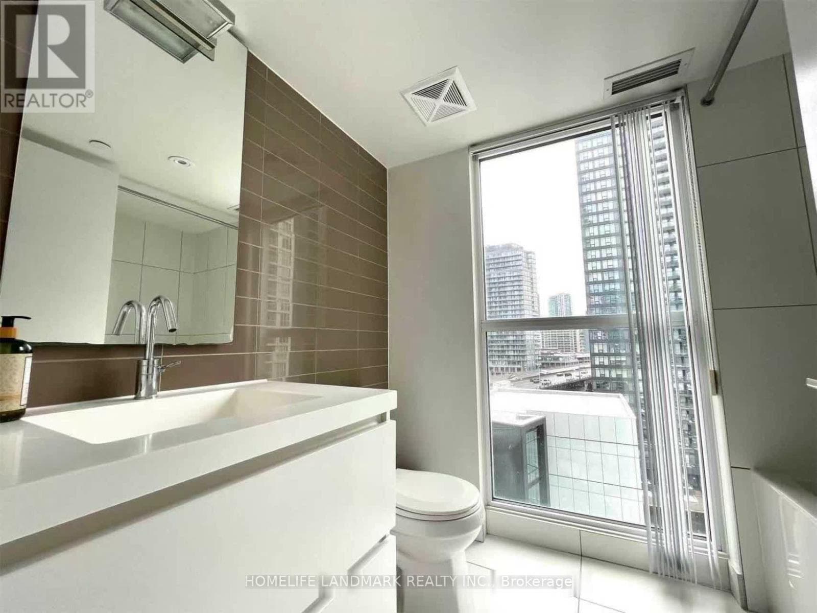 Single Family at 1115- 75 Queens Wharf Road, Toronto (Waterfront Communities), Ontario - Photo 8 - RE/MAX Garden City Realty