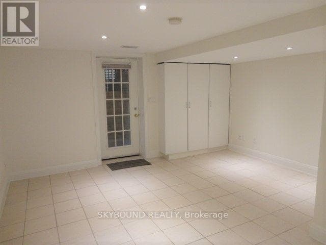 Single Family at , , ON - Photo 5 - RE/MAX Garden City Realty