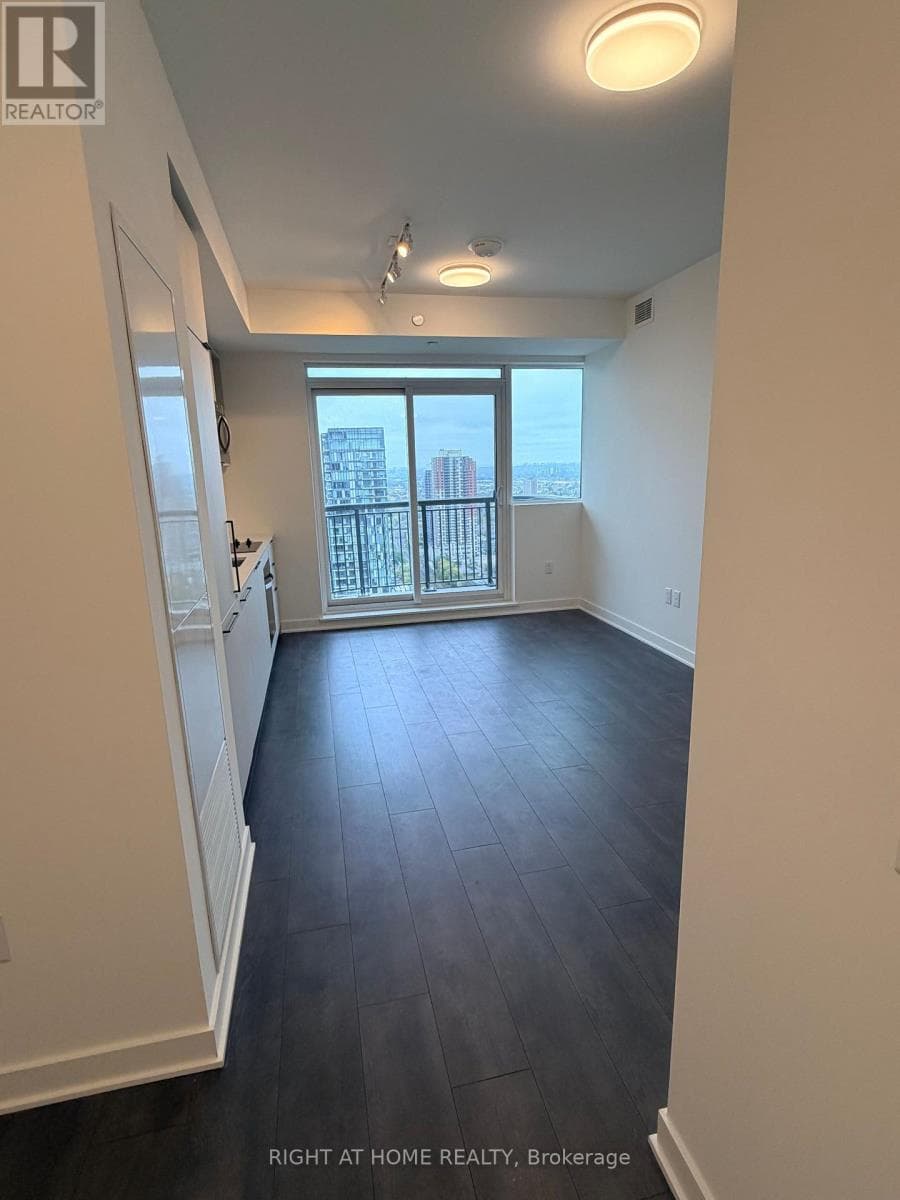 Single Family at 2611- 1185 Dupont Street, Toronto (Dovercourt-Wallace Emerson-Junction), Ontario - Photo 5 - RE/MAX Garden City Realty