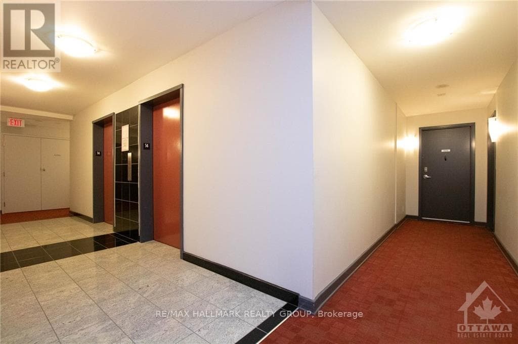 Single Family at 1405- 445 Laurier Avenue, Ottawa, Ontario - Photo 6 - RE/MAX Garden City Realty