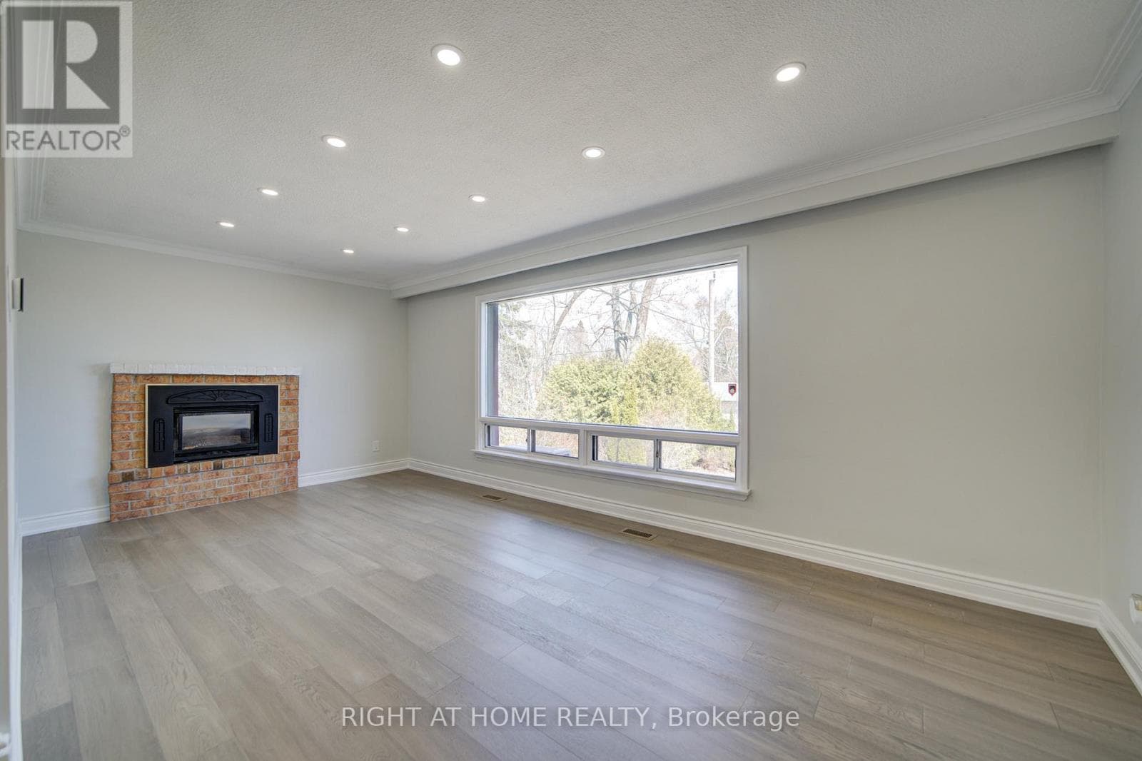 Single Family at 326 Jaybell Grove, Toronto (Rouge), Ontario - Photo 5 - RE/MAX Garden City Realty