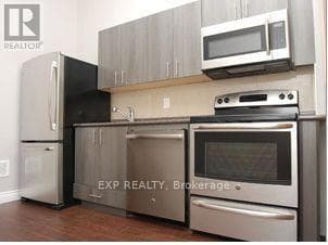 Retail at Main- 693 Pape Avenue, Toronto (Blake-Jones), Ontario - Photo 4 - RE/MAX Garden City Realty