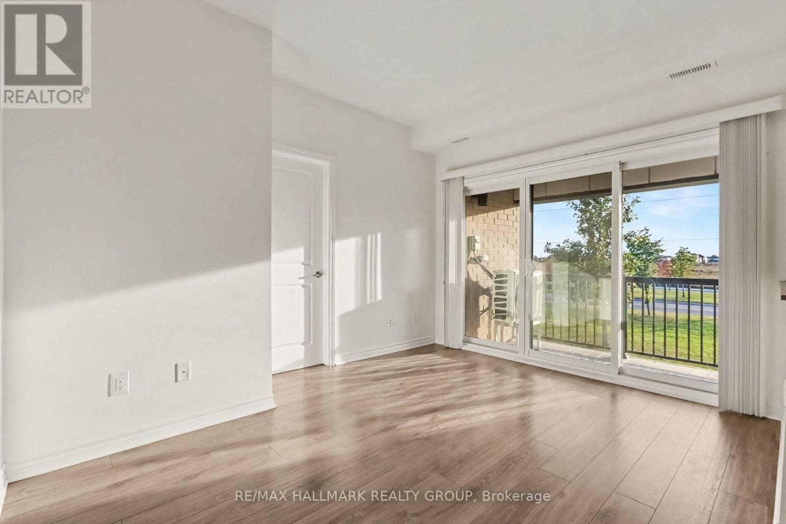 Single Family at K- 50 Jaguar Private, Ottawa, Ontario - Photo 3 - RE/MAX Garden City Realty