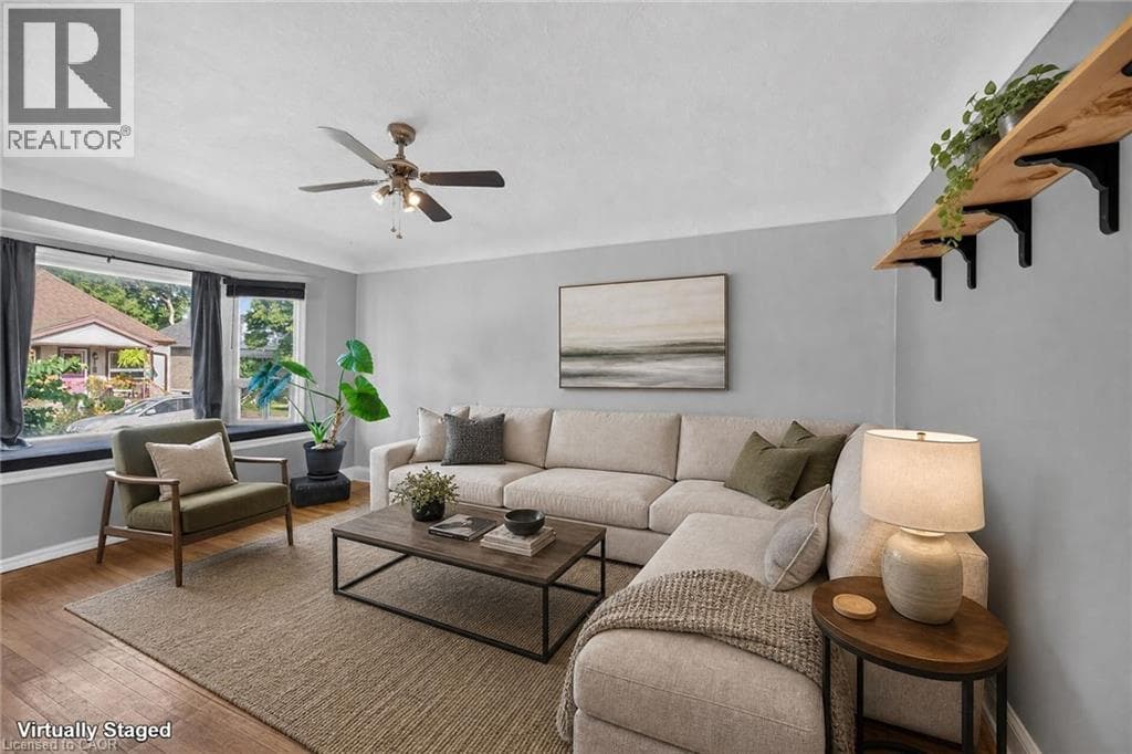 Single Family at 43 EAST 39TH Street, Hamilton, Ontario - Photo 7 - RE/MAX Garden City Realty