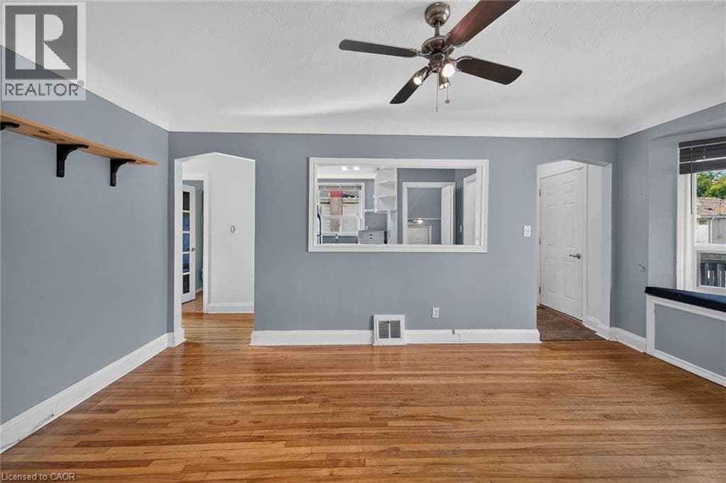 Single Family at 43 EAST 39TH Street, Hamilton, Ontario - Photo 9 - RE/MAX Garden City Realty
