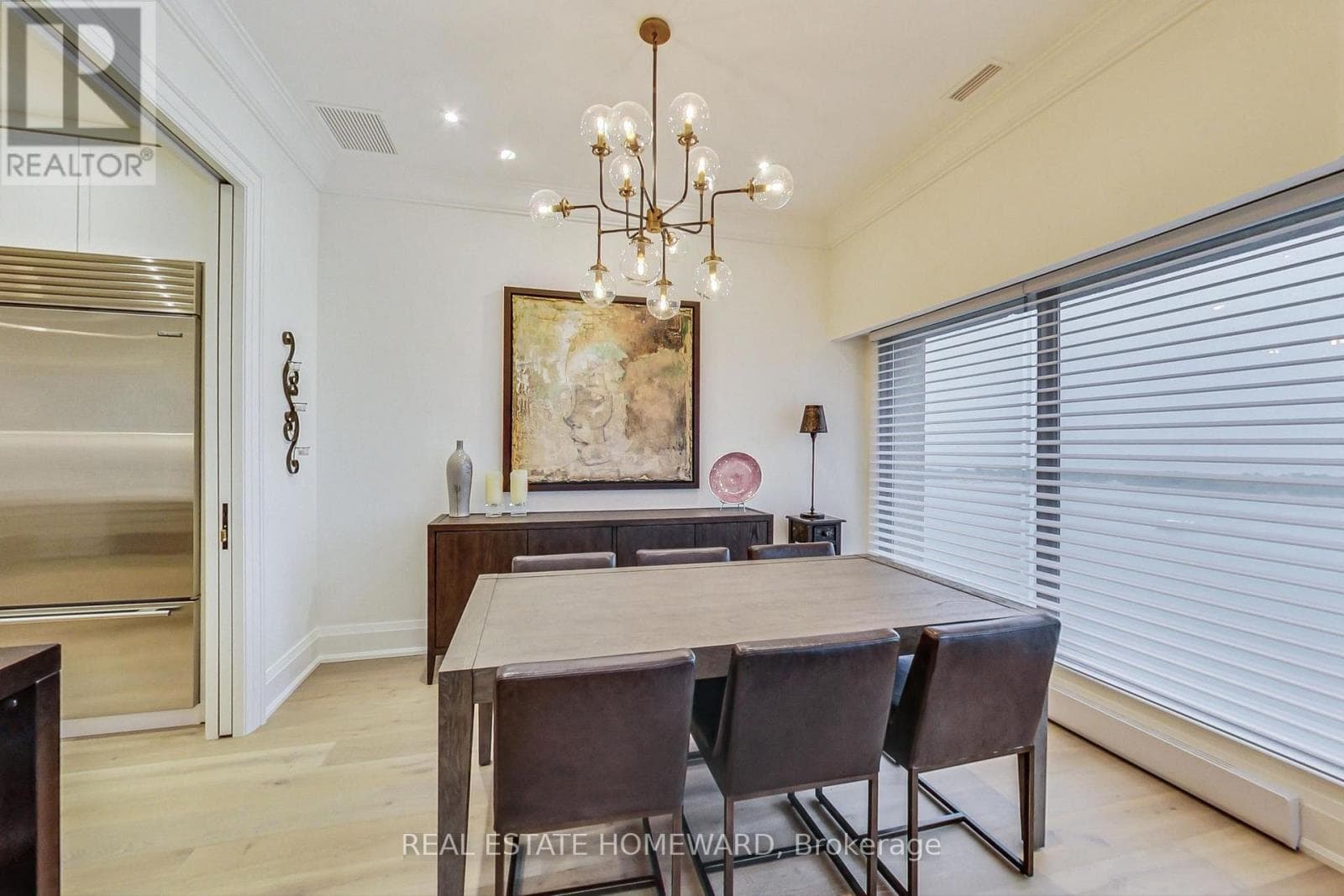 Single Family at 3612- 55 Harbour Square, Toronto (Waterfront Communities), Ontario - Photo 6 - RE/MAX Garden City Realty