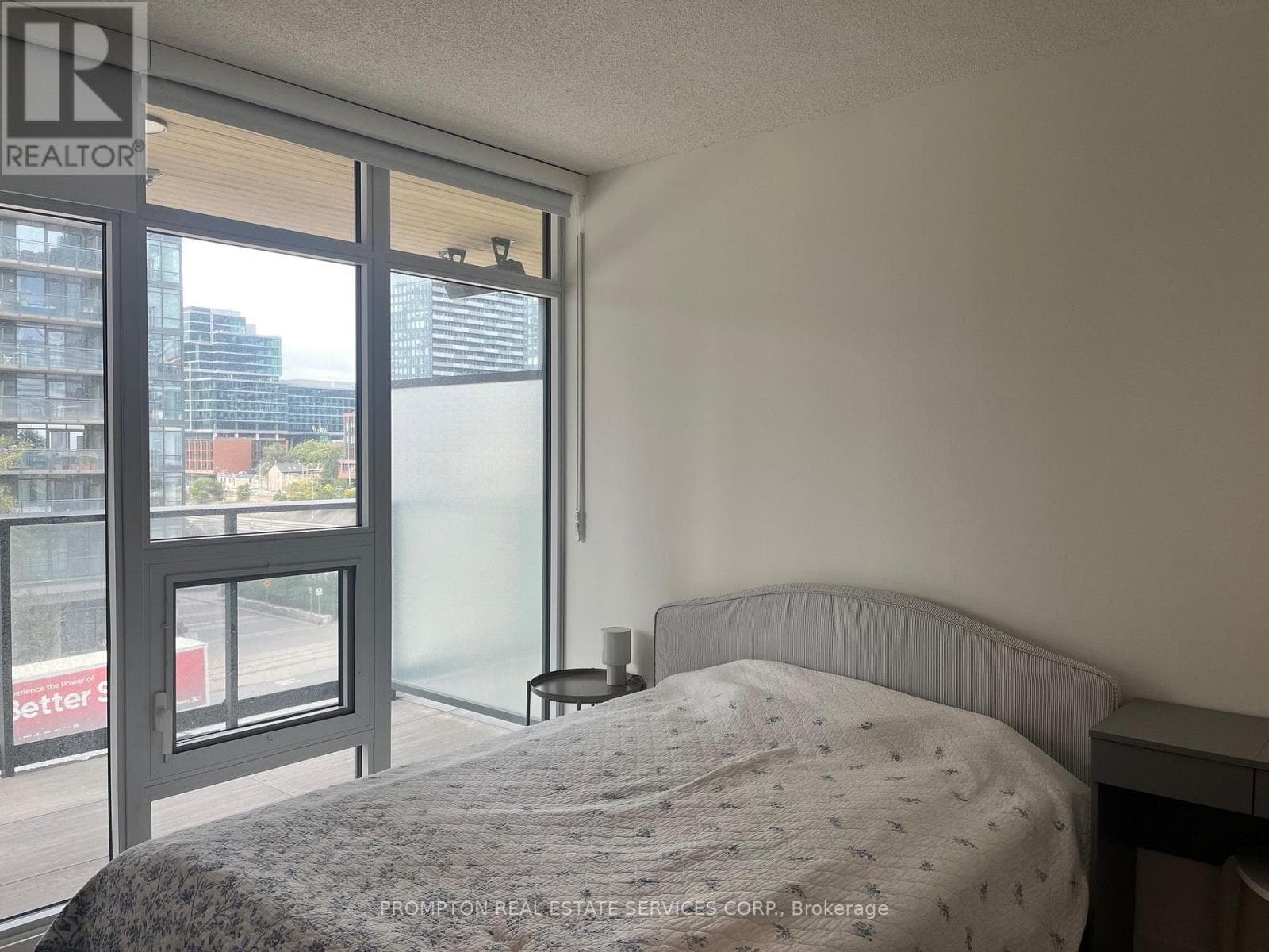 Single Family at 529- 3 Concord Cityplace Way, Toronto (Waterfront Communities), Ontario - Photo 9 - RE/MAX Garden City Realty
