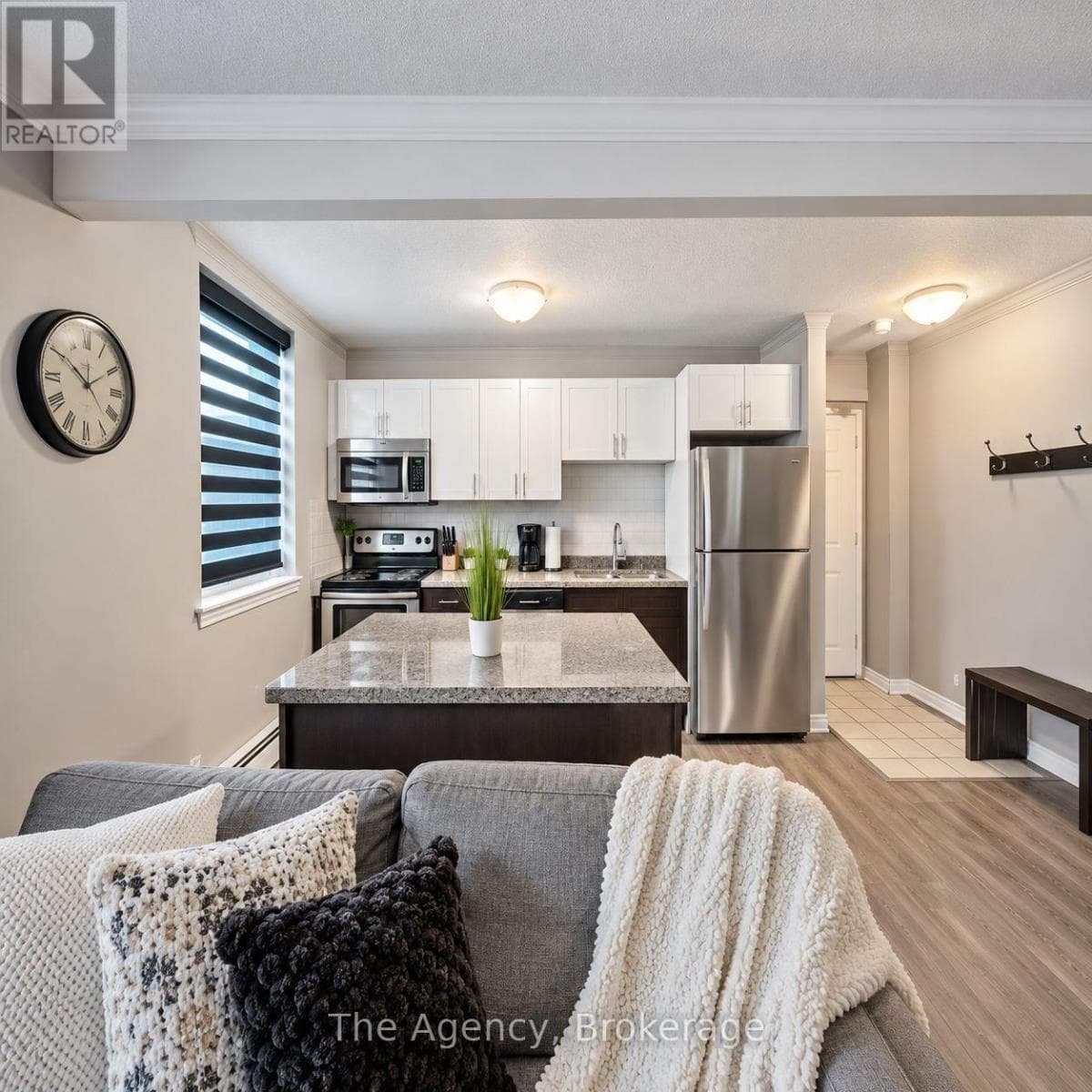 Multi-family at 2- 4538 Huron Street, Niagara Falls (Downtown), Ontario - Photo 4 - RE/MAX Garden City Realty