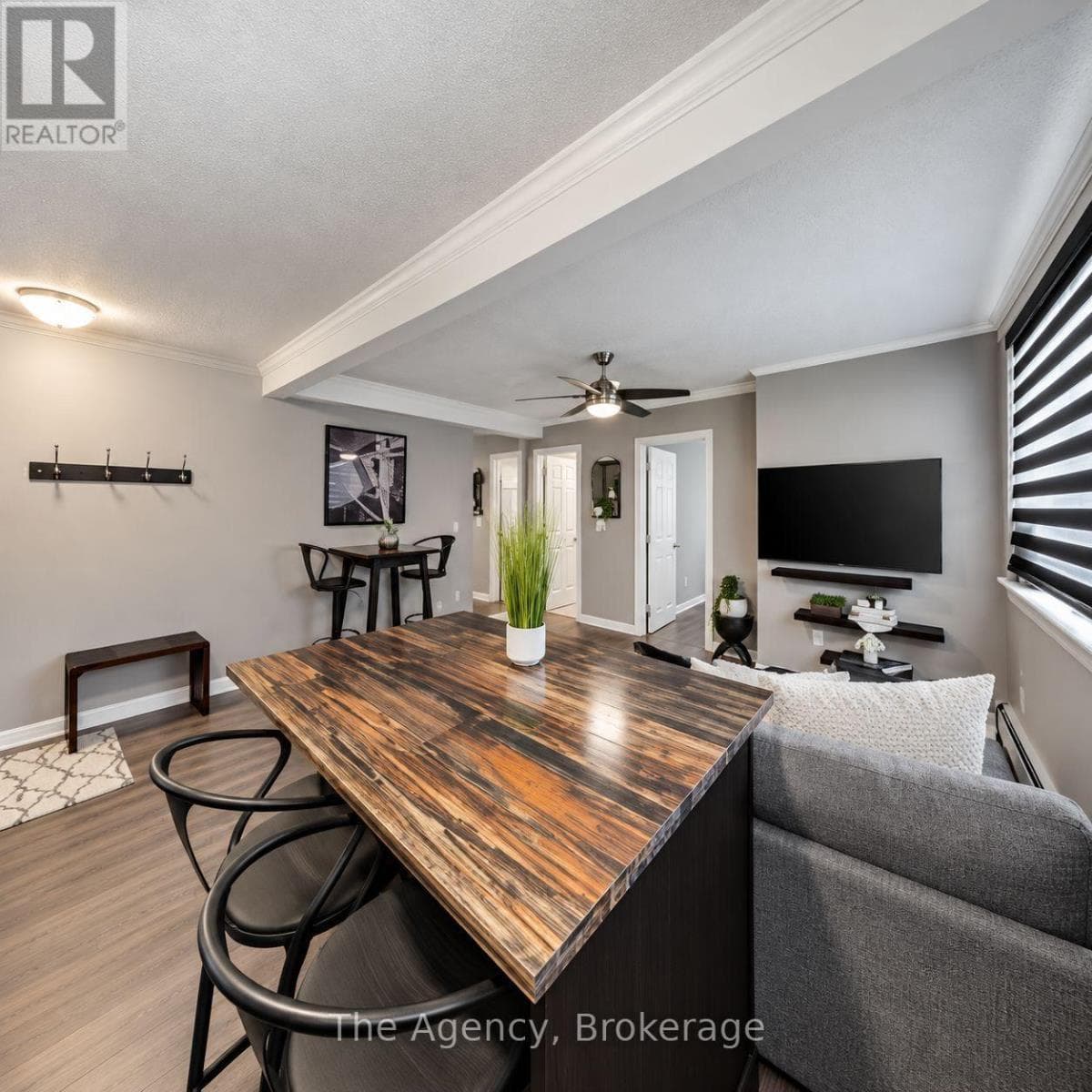 Multi-family at 2- 4538 Huron Street, Niagara Falls (Downtown), Ontario - Photo 5 - RE/MAX Garden City Realty