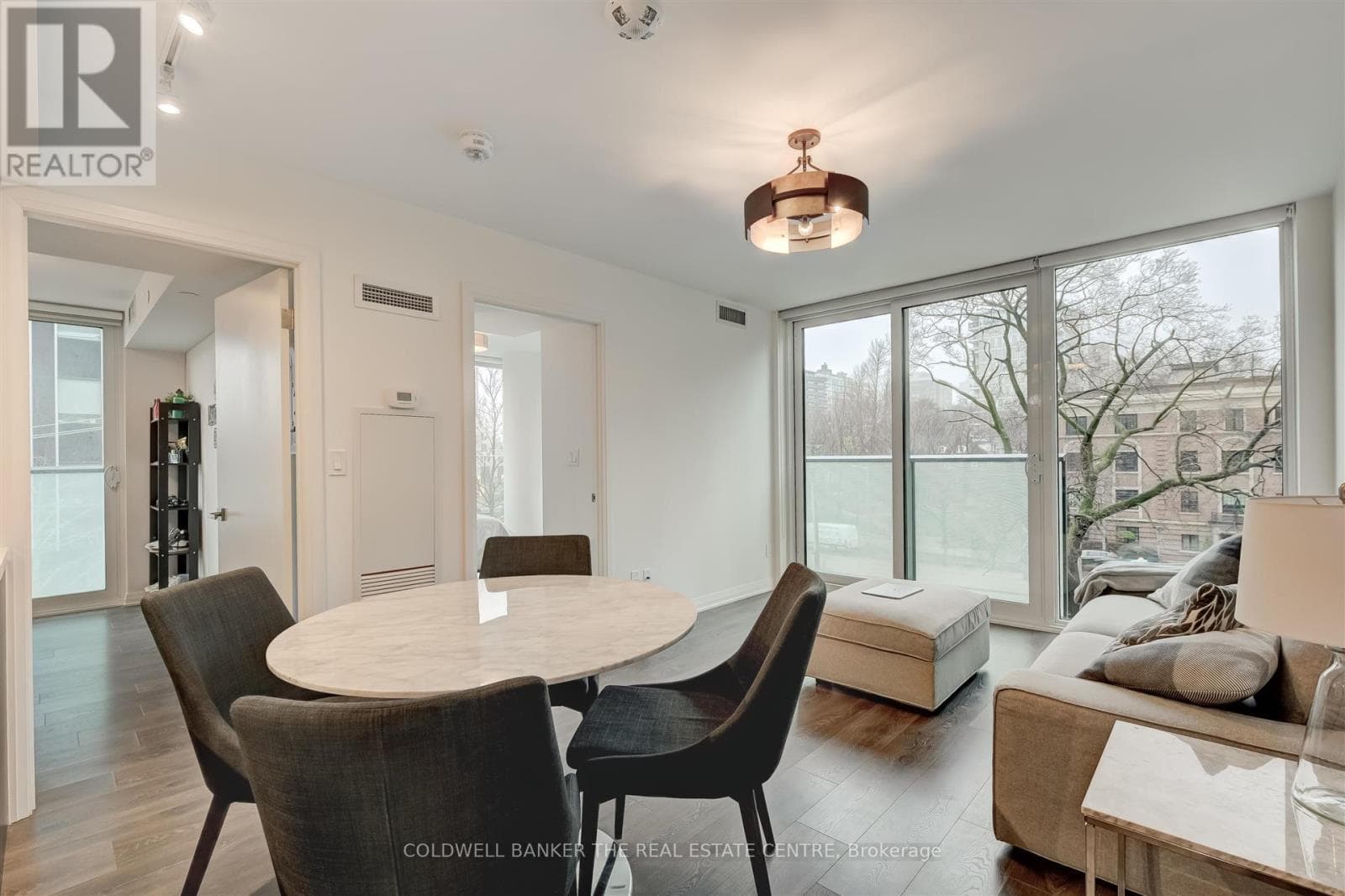 Single Family at 304- 99 Foxbar Road, Toronto (Yonge-St. Clair), Ontario - Photo 7 - RE/MAX Garden City Realty