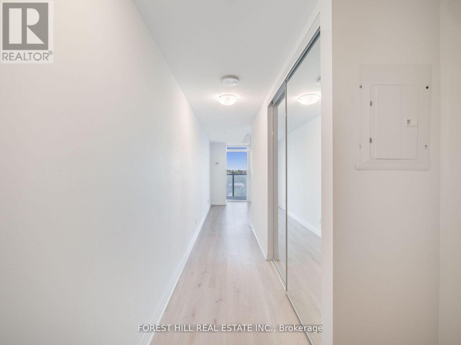 Single Family at 1007- 99 Foxbar Road, Toronto (Yonge-St. Clair), Ontario - Photo 7 - RE/MAX Garden City Realty