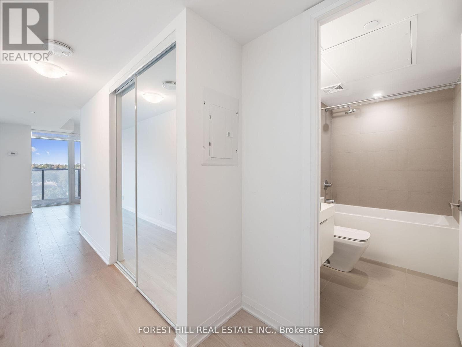 Single Family at 1007- 99 Foxbar Road, Toronto (Yonge-St. Clair), Ontario - Photo 8 - RE/MAX Garden City Realty