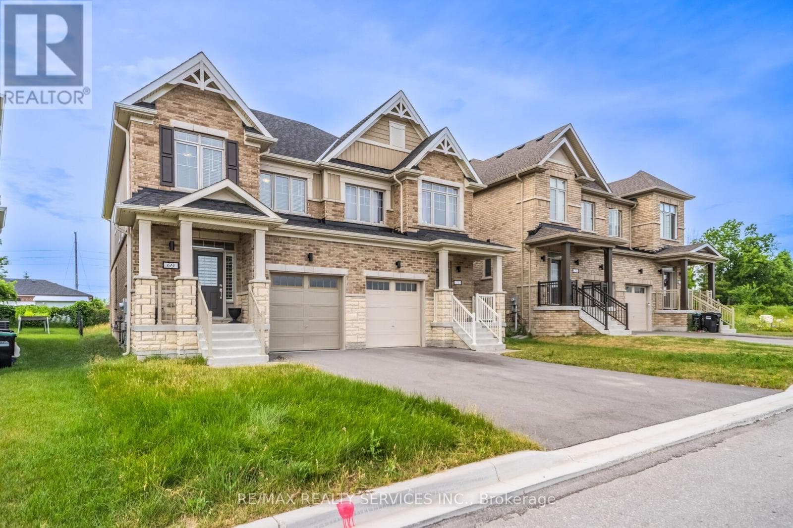69 Kirkwood Way
