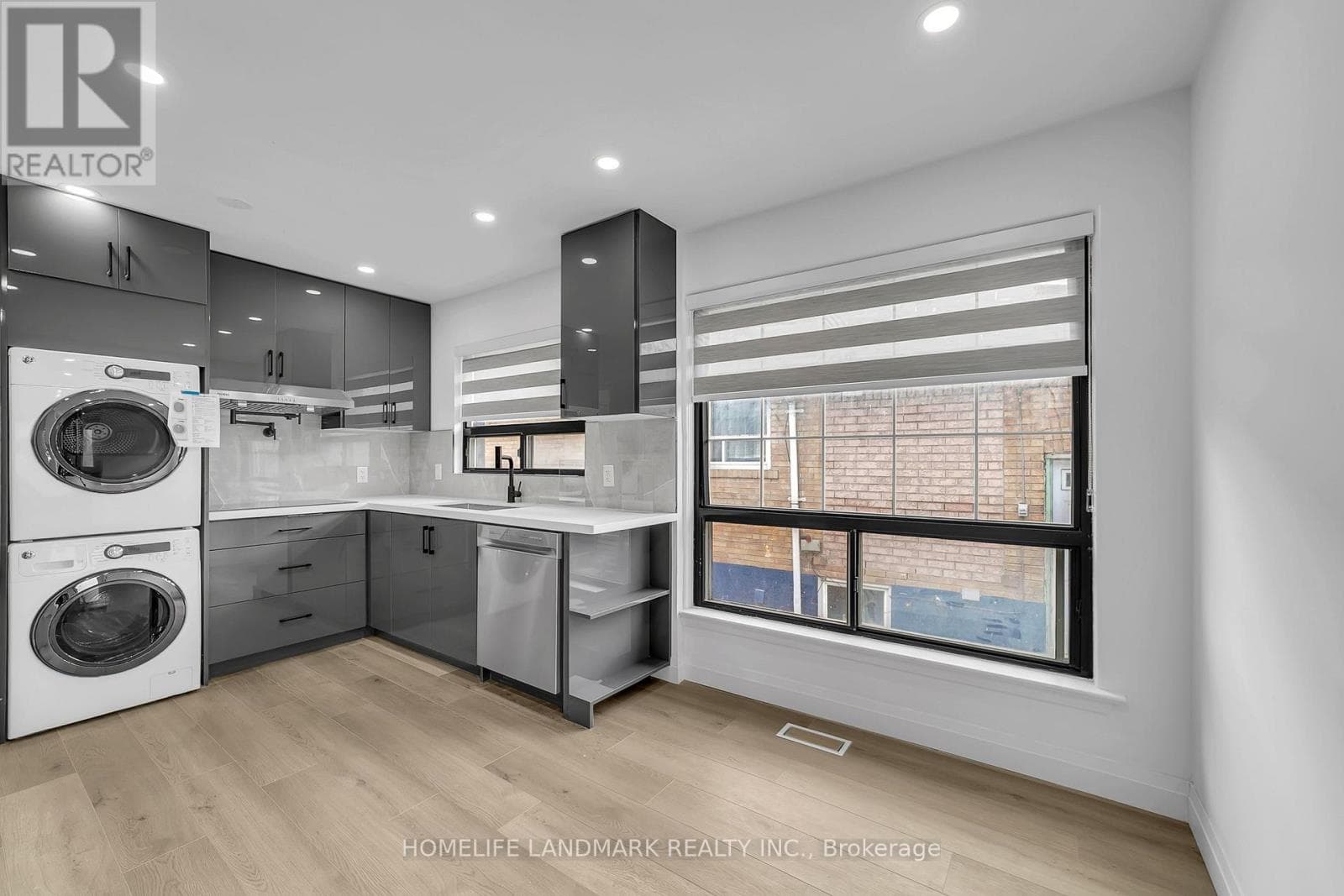 Single Family at Laurel Avenue, Toronto (Kennedy Park), Ontario - Photo 5 - RE/MAX Garden City Realty