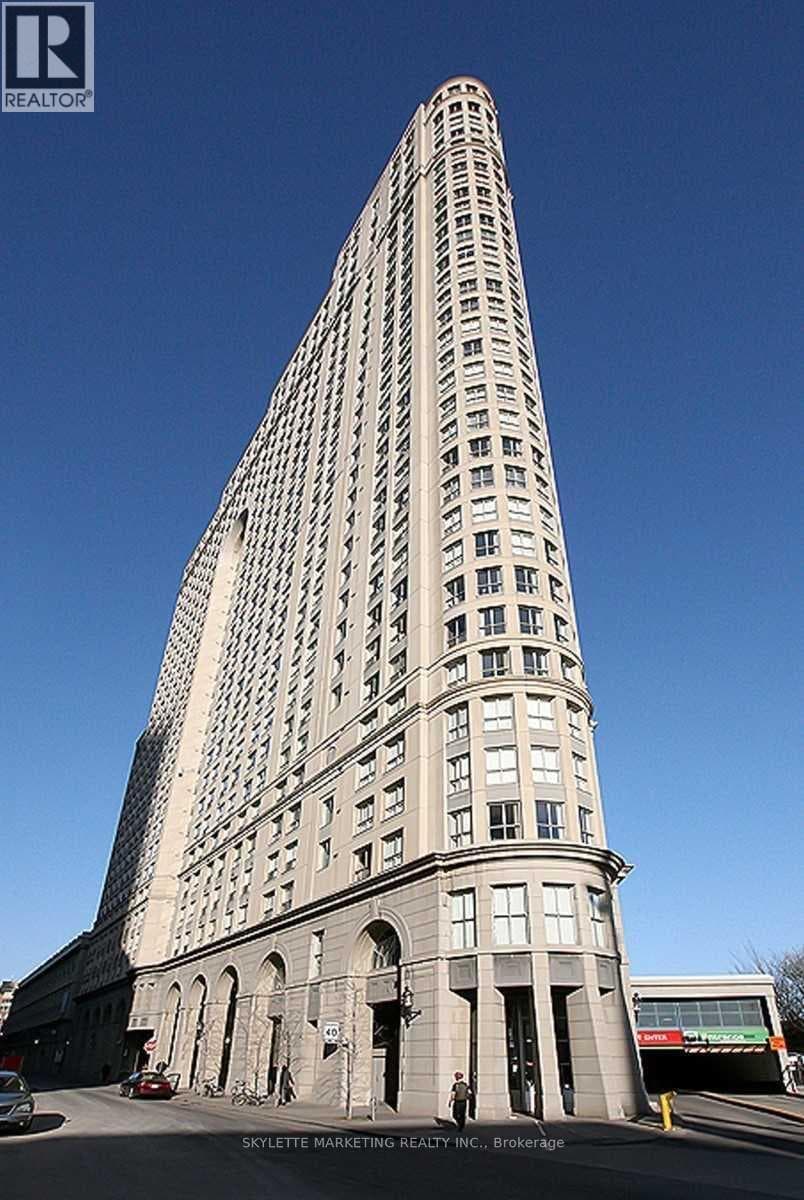 3203- 25 The Esplanade
