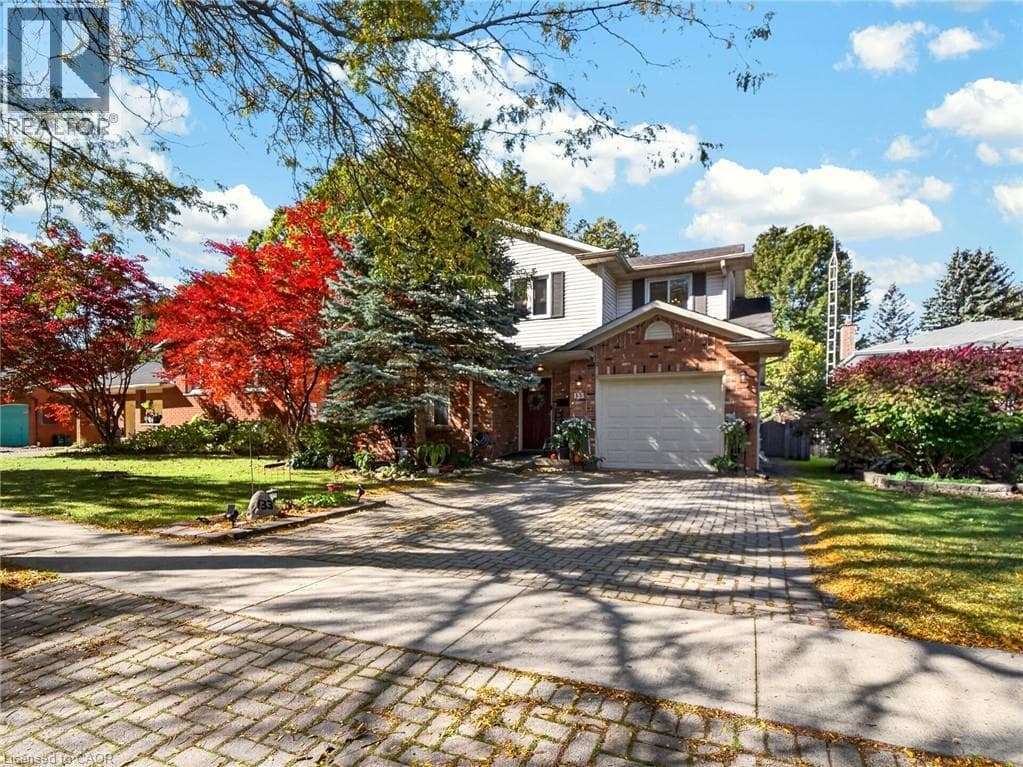 133 LEASIDE Drive