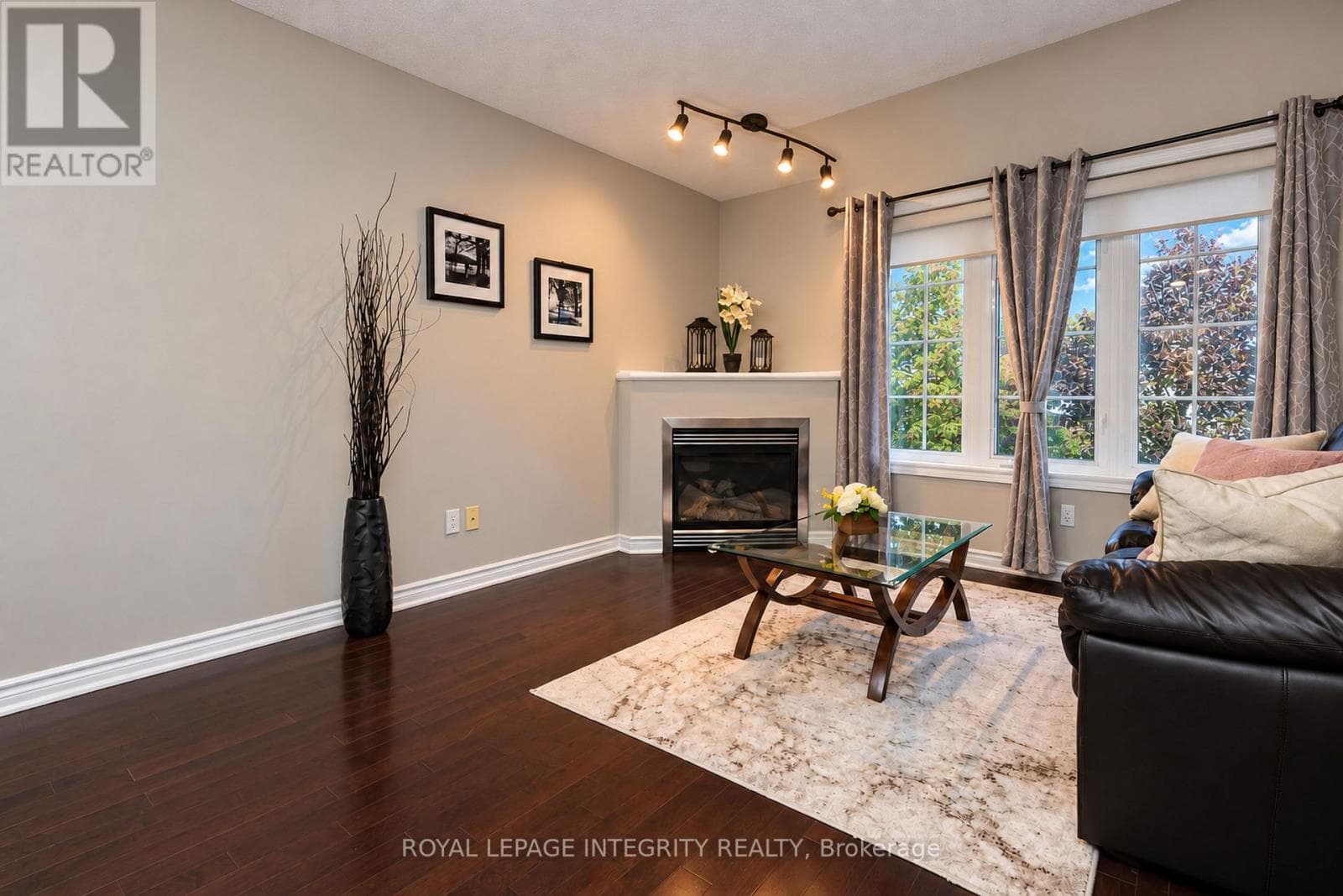 Single Family at 177 Saddlesmith Circle, Ottawa, Ontario - Photo 8 - RE/MAX Garden City Realty