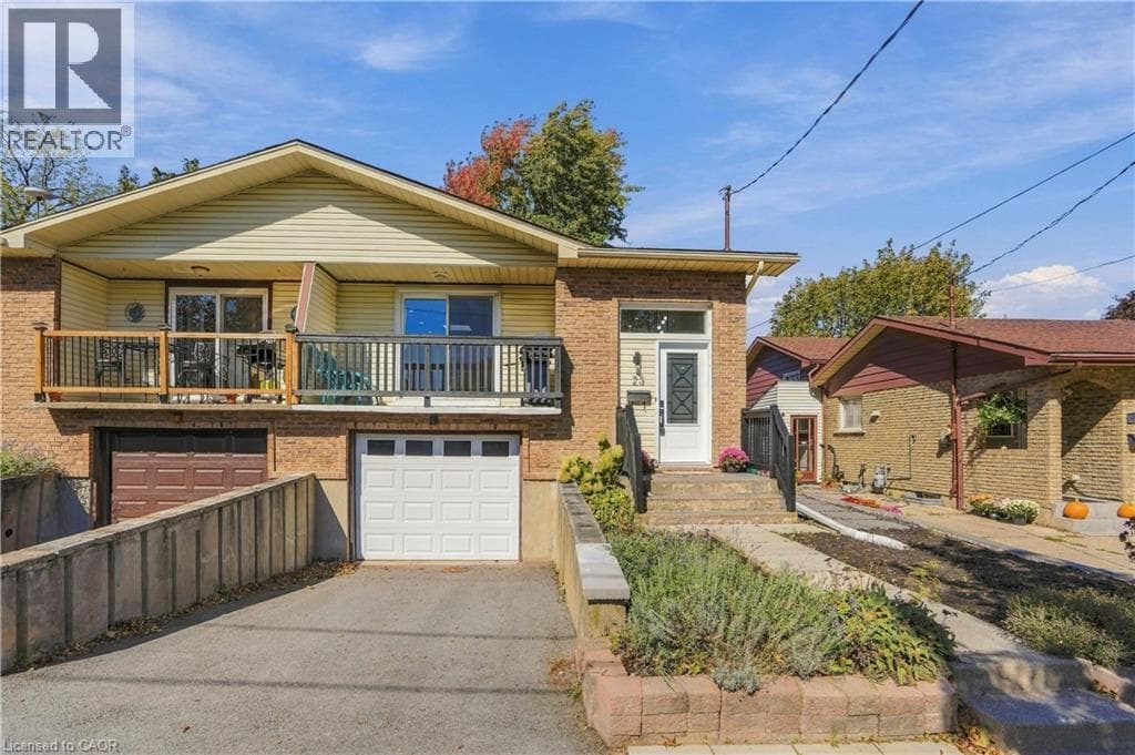 23 GREEN MAPLE Drive