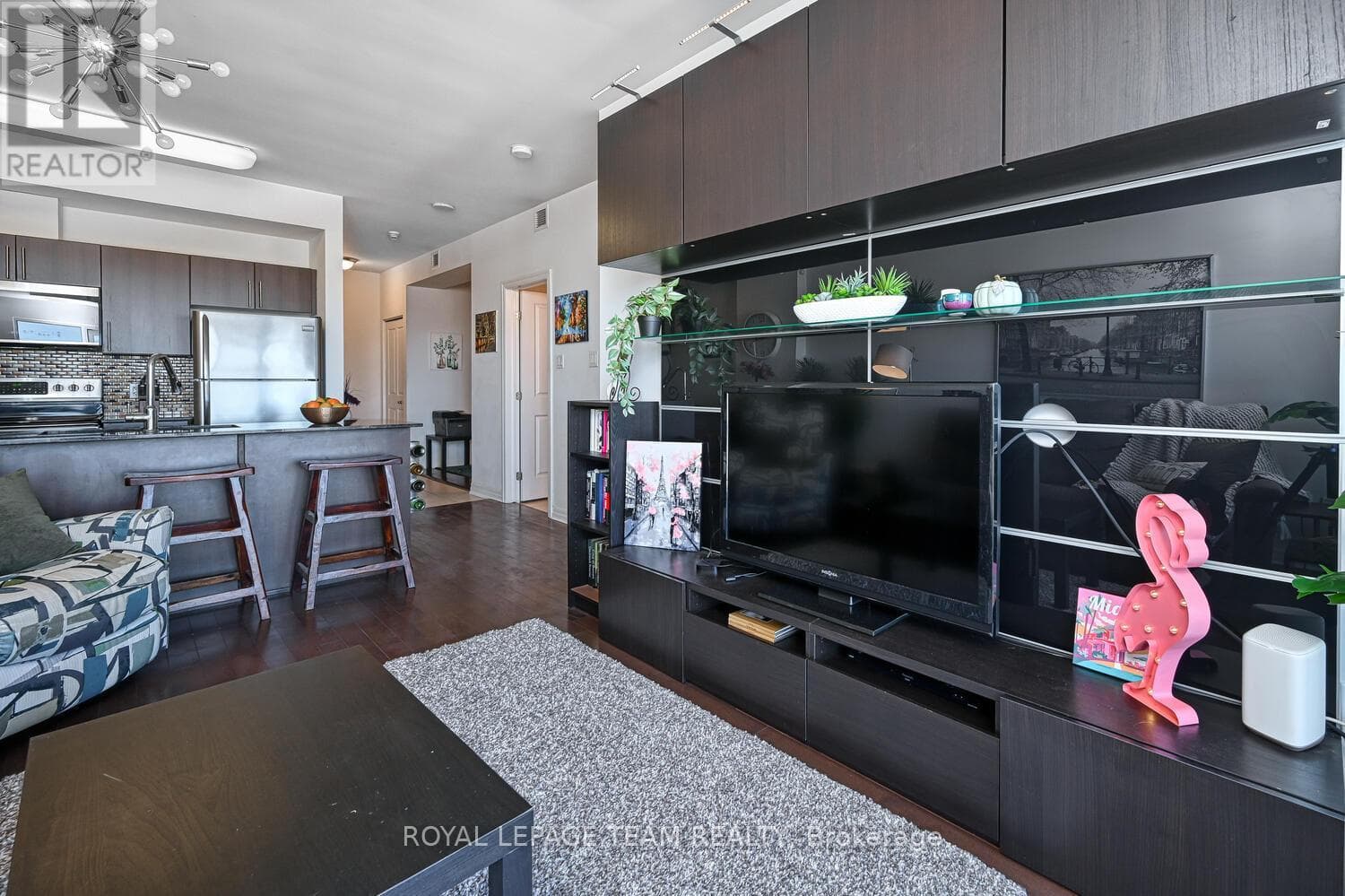 Single Family at 1906- 90 Landry Street, Ottawa, Ontario - Photo 9 - RE/MAX Garden City Realty