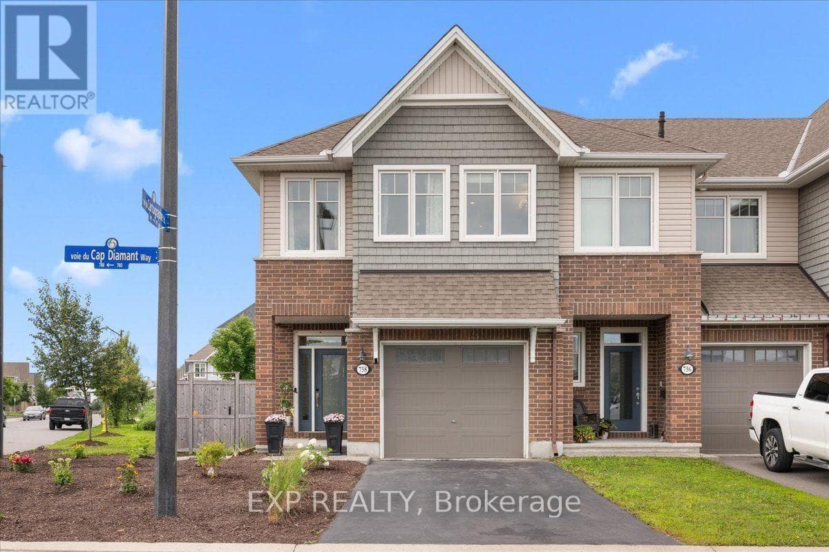 758 Cap Diamant Way
