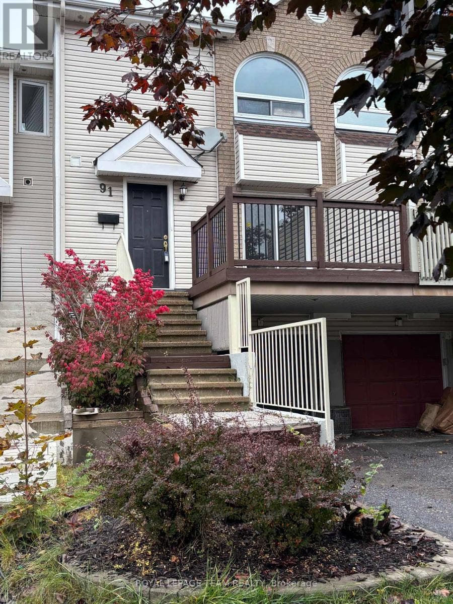 91 Thornbury Crescent