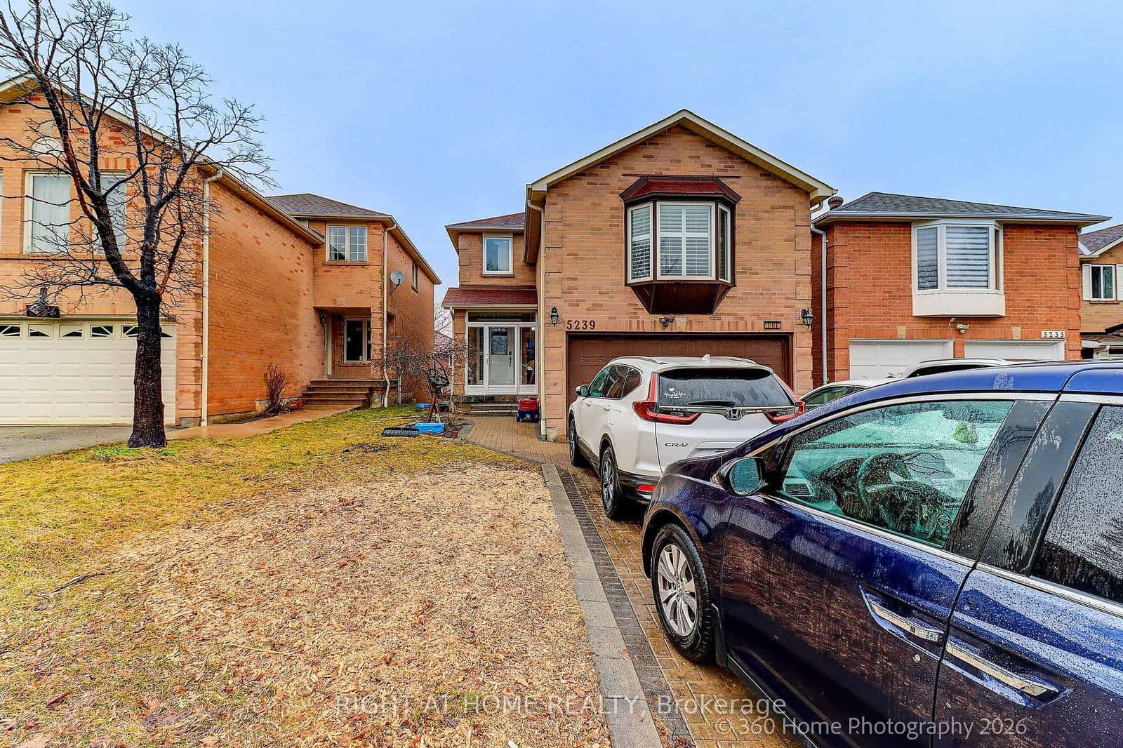 Detached at 5239 Astwell Avenue, Mississauga, ON - Photo 1 - RE/MAX Garden City Realty