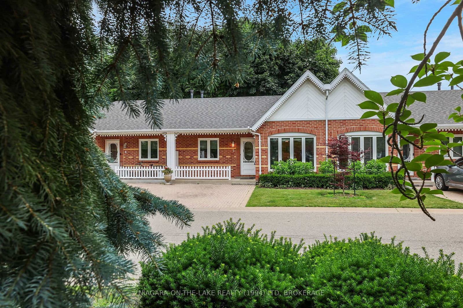 Condo Townhouse at 7- 443 Nassau Street, Niagara-on-the-Lake, ON - Photo 1 - RE/MAX Garden City Realty