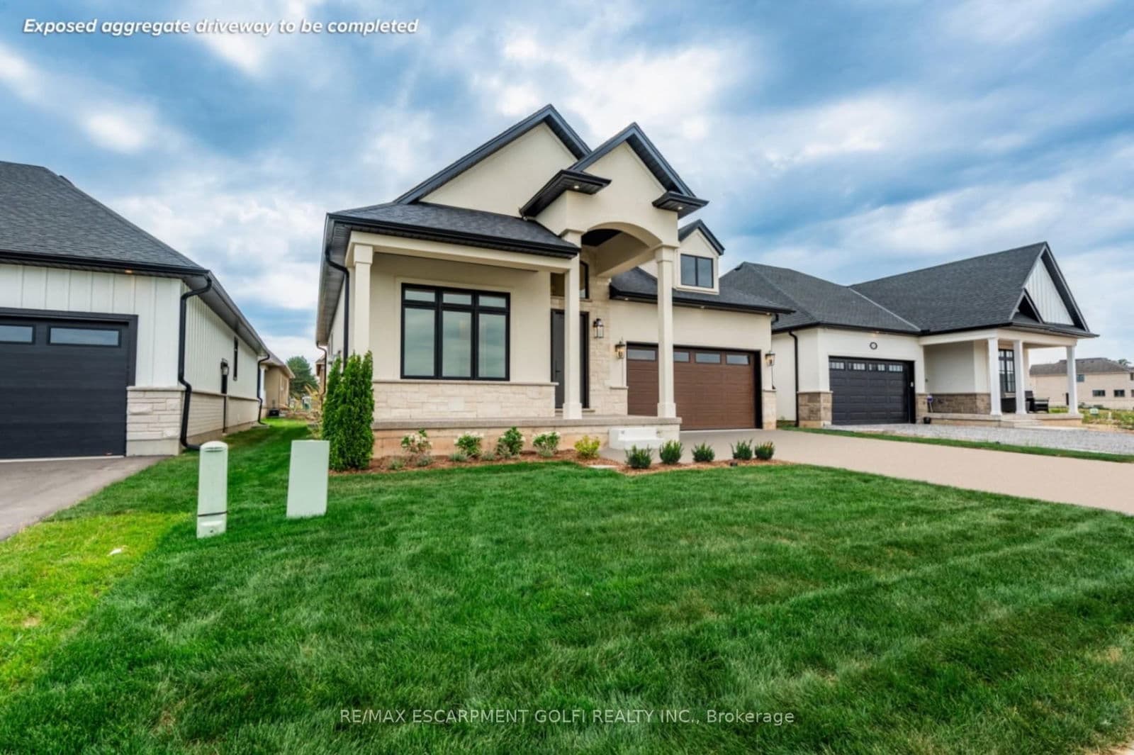 Detached at 21 Oakley Drive, Niagara-on-the-Lake, ON - Photo 1 - RE/MAX Garden City Realty