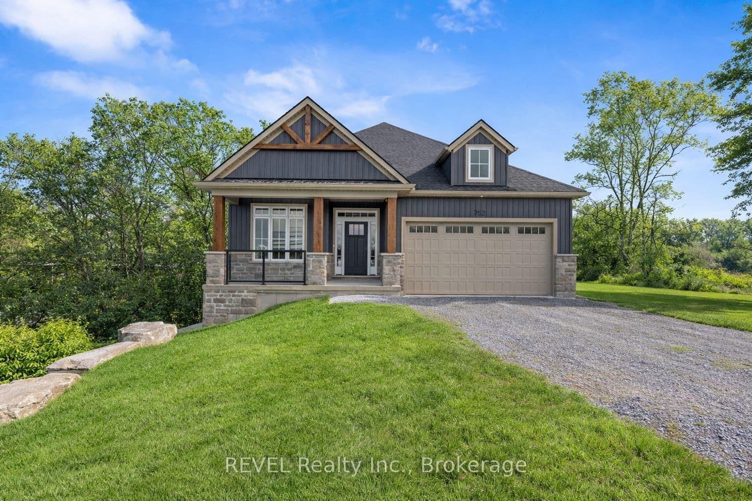 Detached at 752 GORHAM Road, Fort Erie, ON - Photo 1 - RE/MAX Garden City Realty